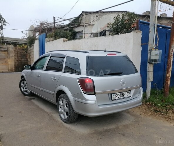 Opel Astra 2006, 280,000 km - 1.9 л - Bakı