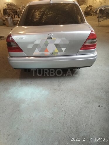 Mercedes C 220 1996, 562,140 km - 2.2 l - Sumqayıt