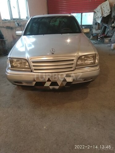 Mercedes C 220 1996, 562,140 km - 2.2 l - Sumqayıt