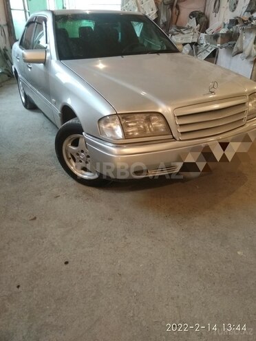 Mercedes C 220 1996, 562,140 km - 2.2 l - Sumqayıt