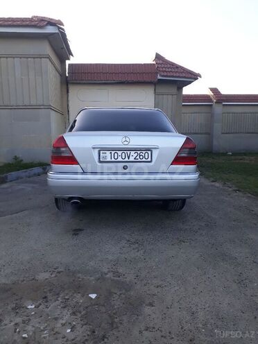 Mercedes C 180 1995, 423,585 km - 1.8 l - Bakı