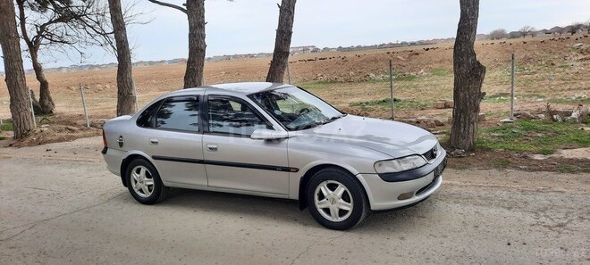 Opel Vectra 1998, 265,000 km - 1.8 л - Bakı