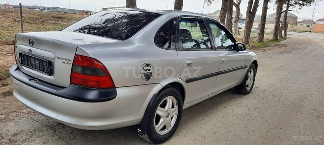 Opel Vectra 1998, 265,000 km - 1.8 л - Bakı