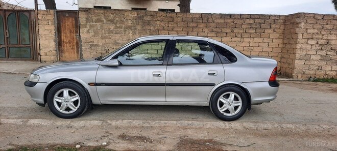 Opel Vectra 1998, 265,000 km - 1.8 л - Bakı
