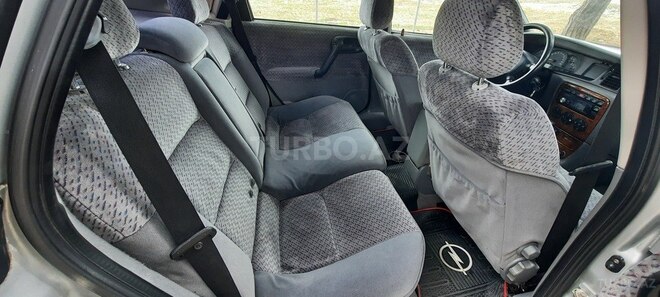 Opel Vectra 1998, 265,000 km - 1.8 л - Bakı