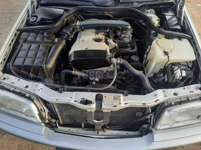 Mercedes C 200 1999, 201,000 km - 2.0 л - Tovuz
