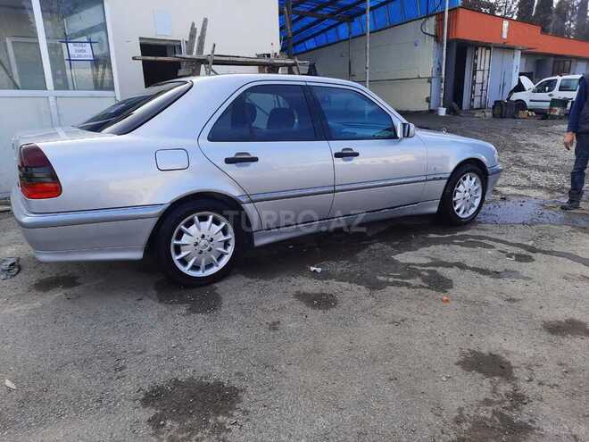 Mercedes C 200 1999, 201,000 km - 2.0 л - Tovuz