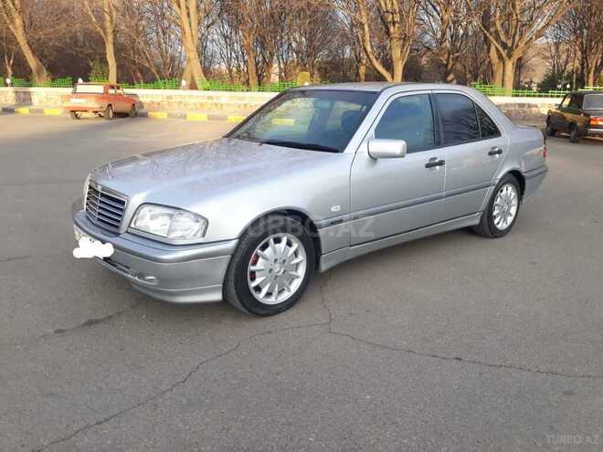 Mercedes C 200 1999, 201,000 km - 2.0 л - Tovuz