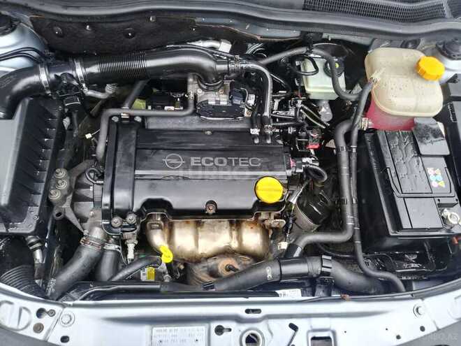 Opel Astra 2006, 200,000 km - 1.4 l - Bakı