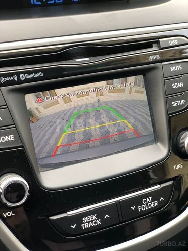 Hyundai Elantra 2015, 84,300 km - 1.8 л - Bakı