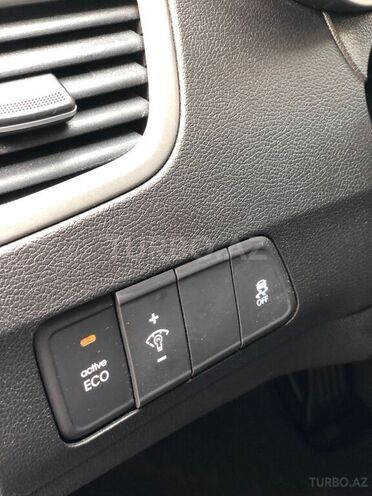 Hyundai Elantra 2015, 84,300 km - 1.8 л - Bakı