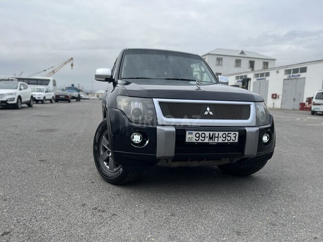 Mitsubishi Pajero 2011, 193,000 km - 3.5 л - Bakı