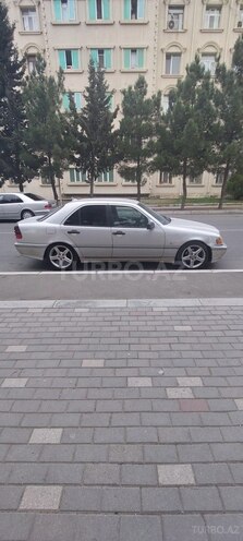 Mercedes C 200 1999, 313,000 km - 2.0 л - Xırdalan