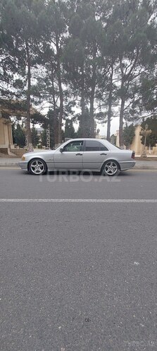 Mercedes C 200 1999, 313,000 km - 2.0 л - Xırdalan
