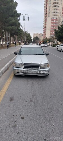 Mercedes C 200 1999, 313,000 km - 2.0 л - Xırdalan