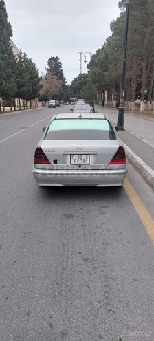 Mercedes C 200 1999, 313,000 km - 2.0 л - Xırdalan