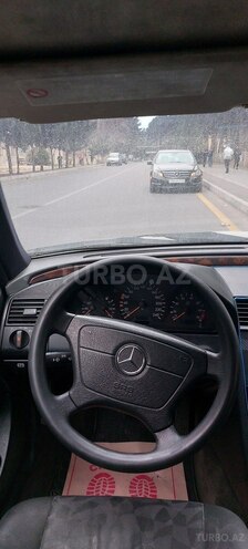 Mercedes C 200 1999, 313,000 km - 2.0 л - Xırdalan