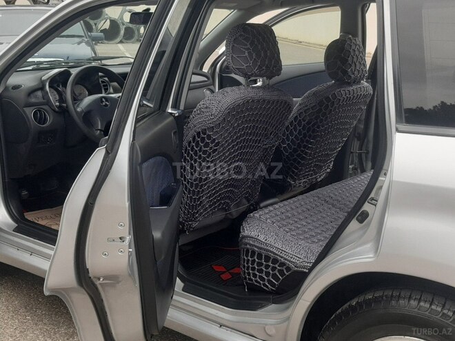 Mitsubishi Airtrek 2002, 231,465 km - 2.4 l - Sumqayıt