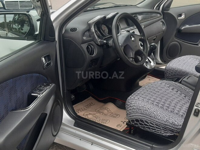 Mitsubishi Airtrek 2002, 231,465 km - 2.4 l - Sumqayıt