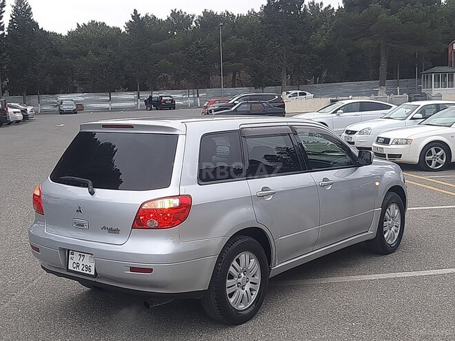 Mitsubishi Airtrek 2002, 231,465 km - 2.4 l - Sumqayıt