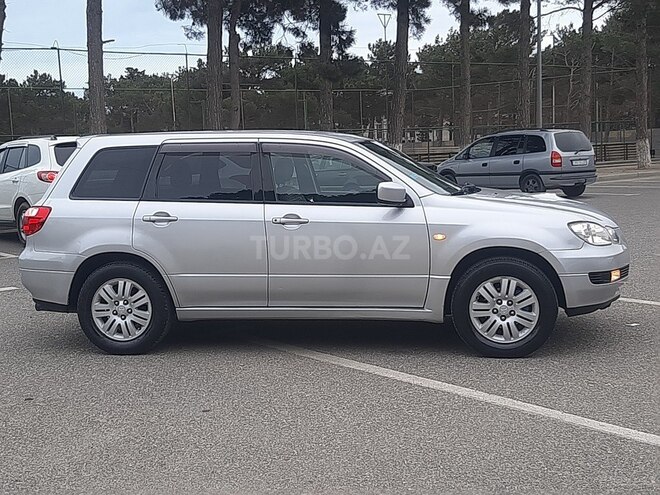 Mitsubishi Airtrek 2002, 231,465 km - 2.4 l - Sumqayıt