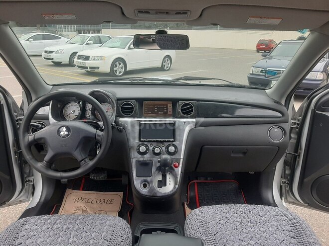 Mitsubishi Airtrek 2002, 231,465 km - 2.4 l - Sumqayıt