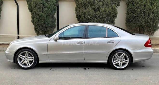 Mercedes E 240 2002, 232,000 km - 2.6 l - Bakı