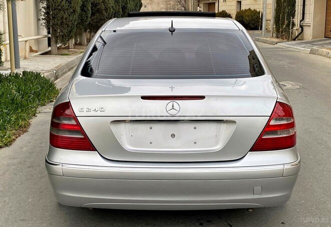 Mercedes E 240 2002, 232,000 km - 2.6 l - Bakı