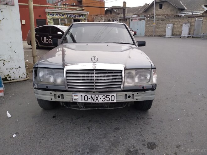 Mercedes E 300 1987, 453,624 km - 3.0 л - Bakı