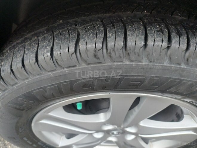 Hyundai Santa Fe 2011, 68,000 km - 2.0 l - Bakı
