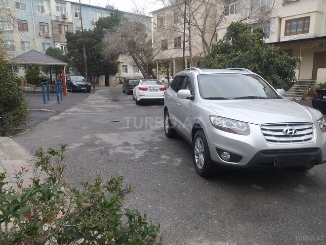 Hyundai Santa Fe 2011, 68,000 km - 2.0 l - Bakı