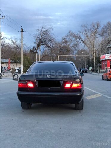 Mercedes E 200 1998, 347,081 km - 2.0 l - Mingəçevir