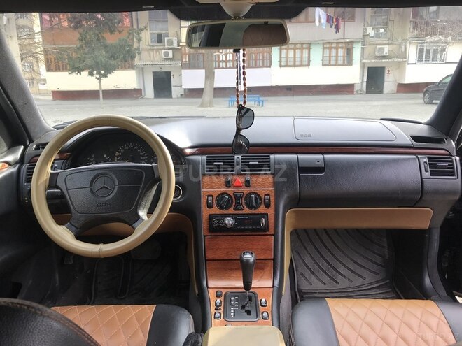 Mercedes E 200 1998, 347,081 km - 2.0 l - Mingəçevir