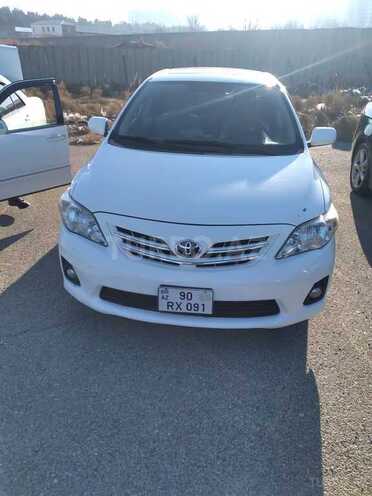 Toyota Corolla 2012, 220,000 km - 1.8 л - Bakı