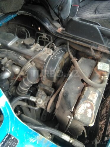 Hyundai H 100 1998, 243,753 km - 2.5 л - Qax