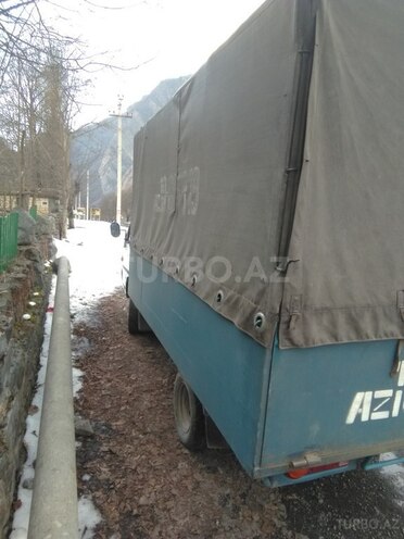 Hyundai H 100 1998, 243,753 km - 2.5 л - Qax
