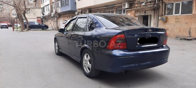Opel Vectra 2001, 370,000 km - 1.6 l - Bakı