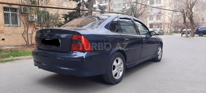 Opel Vectra 2001, 370,000 km - 1.6 l - Bakı