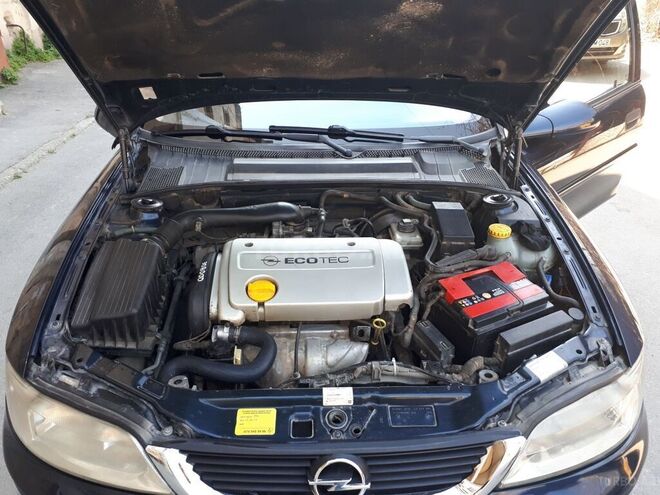 Opel Vectra 2001, 370,000 km - 1.6 l - Bakı