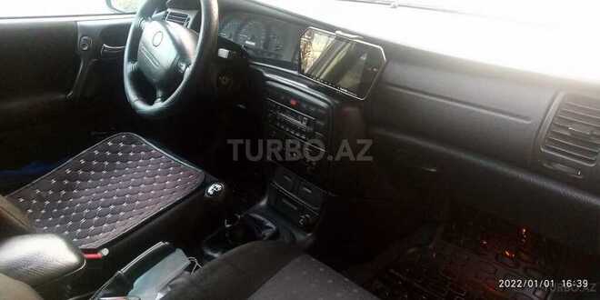 Opel Vectra 2001, 370,000 km - 1.6 l - Bakı