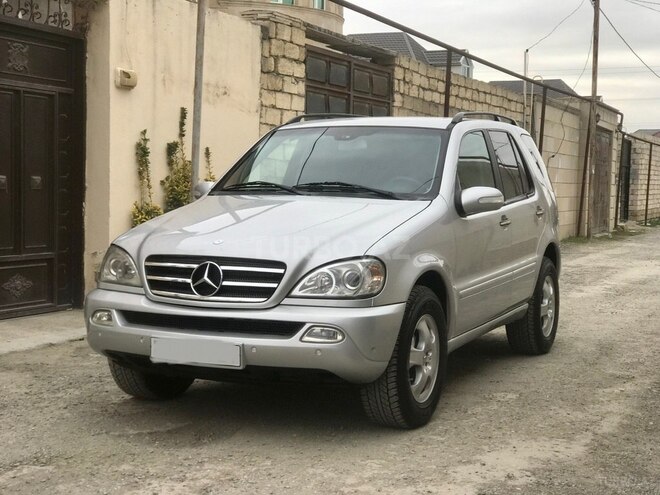 Mercedes ML 270 2003, 260,000 km - 2.7 l - Bakı