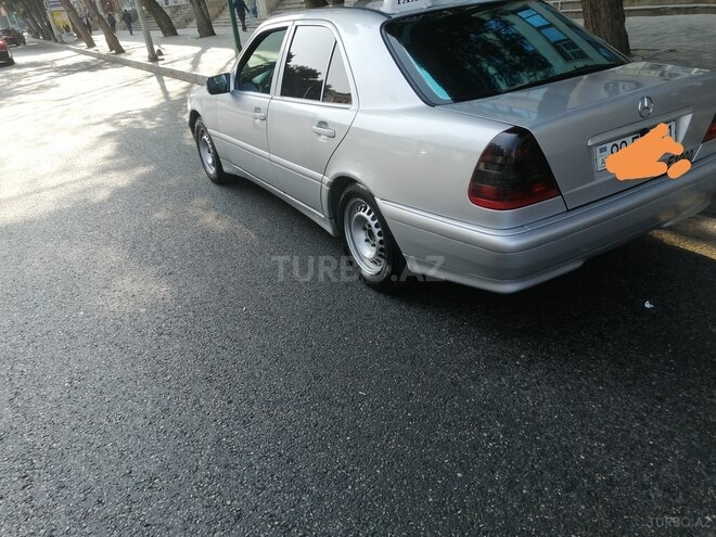 Mercedes C 220 1999, 641,000 km - 2.2 l - Bakı