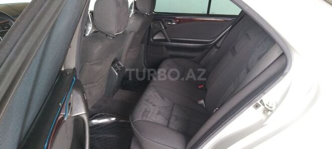 Mercedes E 240 1999, 296,000 km - 2.4 л - Hacıqabul