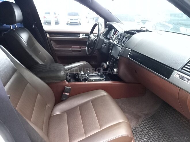 Volkswagen Touareg 2003, 235,600 km - 3.2 l - Gəncə