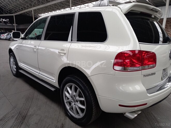 Volkswagen Touareg 2003, 235,600 km - 3.2 l - Gəncə
