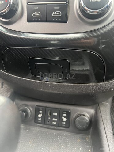 Hyundai Santa Fe 2010, 170,000 km - 2.0 l - Gəncə
