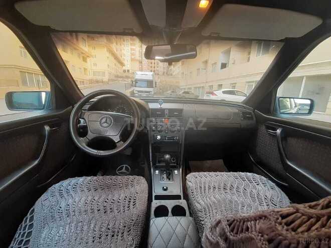 Mercedes C 180 1995, 228,600 km - 1.8 л - Bakı