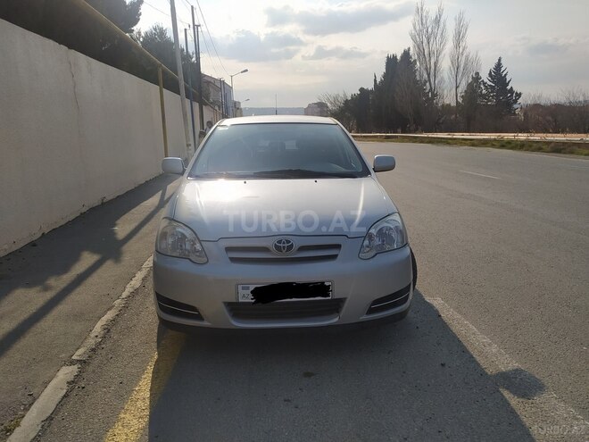 Toyota Corolla 2004, 208,000 km - 1.4 l - Bakı