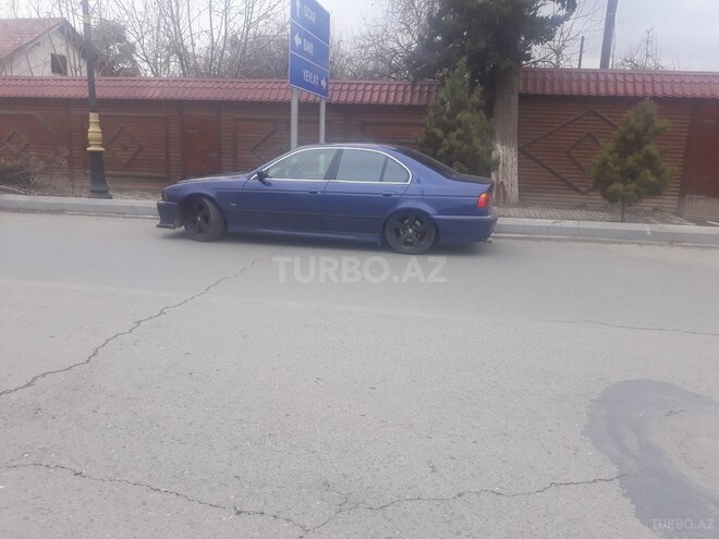 BMW 535 1998, 286,900 km - 3.5 l - Göyçay