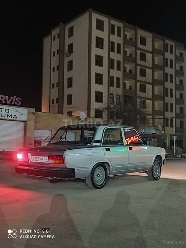 LADA (VAZ) 2107 2010, 90,000 km - 1.6 l - Salyan